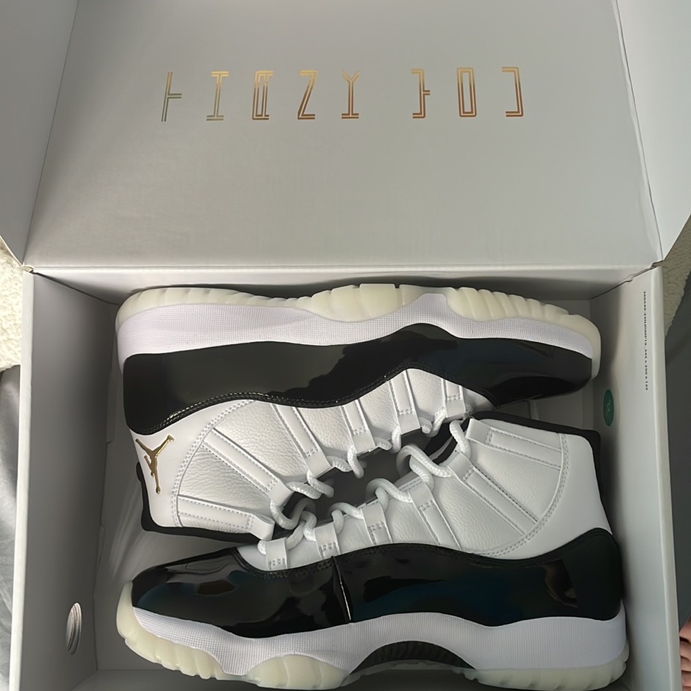 Jordan 11 Retro Gratitude
